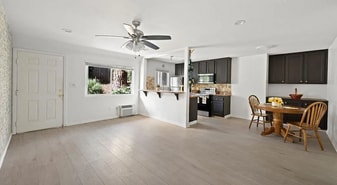 9860 Dale Ave, Unit A8 in Spring Valley, CA - Building Photo