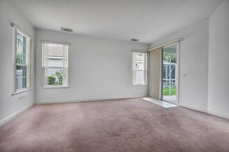 511 SW Treasure Cove in Port St. Lucie, FL - Building Photo - Building Photo