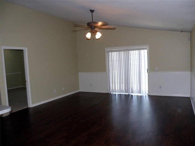 24425 Karnali Ct in Lutz, FL - Building Photo - Building Photo