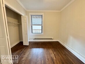730 W Roscoe St, Unit 732-3N in Chicago, IL - Building Photo - Building Photo