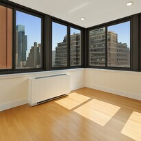 207 East 37th Street in New York, NY - Building Photo