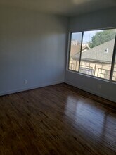 1451 E 21st St, Unit 3 in Los Angeles, CA - Building Photo - Building Photo