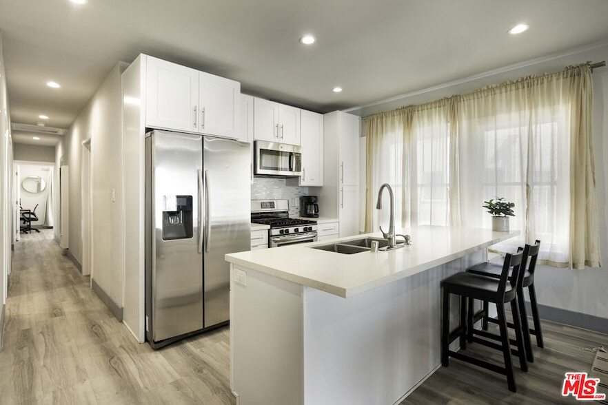 1559 1/2 S Harvard Boulevard Unit in Los Angeles, CA - Building Photo
