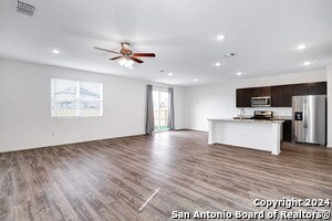 5863 Hematite Rim in San Antonio, TX - Building Photo - Building Photo