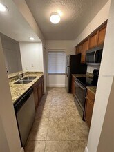 220 Riverbend Dr in Altamonte Springs, FL - Building Photo - Building Photo