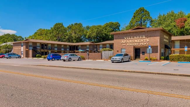 Villager Apartments in Fort Walton Beach, FL - Foto de edificio - Building Photo