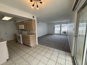 4917 N 73rd St, Unit 17 in Scottsdale, AZ - Building Photo - Building Photo