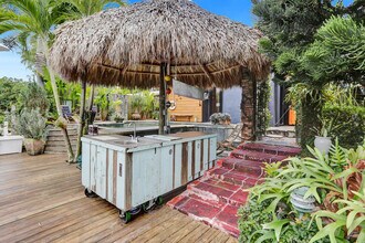 1613 SW 5th Ct in Fort Lauderdale, FL - Building Photo - Building Photo