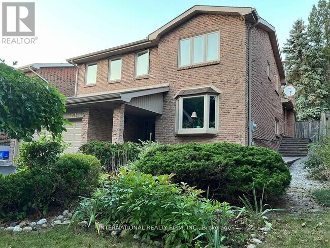 87 Braeburn Dr in Markham, ON - Building Photo - Building Photo
