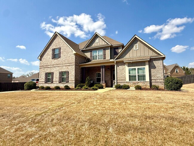 property at 732 Banbury St