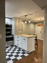382 Great Rd, Unit 302 in Acton, MA - Foto de edificio - Building Photo