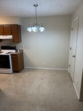 1326 San Pedro Dr SE in Albuquerque, NM - Building Photo - Building Photo