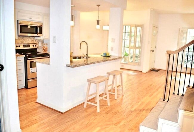 6731 Belmont St in Houston, TX - Building Photo - Building Photo