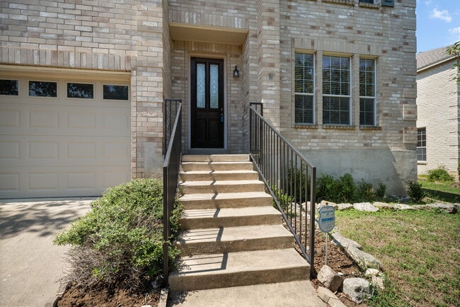 25119 Royal Land in San Antonio, TX - Building Photo - Building Photo