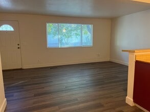 1533 E Long St in Carson City, NV - Building Photo - Building Photo