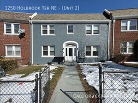 1250 Holbrook Terrace NE in Washington, DC - Building Photo