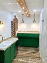 111 16th Ave S in Nampa, ID - Building Photo - Building Photo