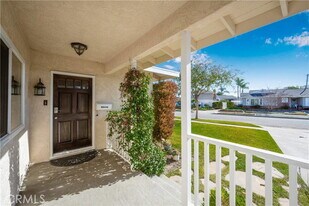 6727 E Pageantry St in Long Beach, CA - Building Photo