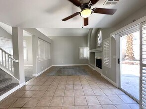 8088 Dinsmore Dr in Las Vegas, NV - Building Photo - Building Photo