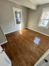 331 Winfield Ter, Unit 1st Floor in Union Township, NJ - Building Photo - Building Photo