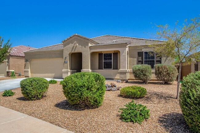30000 W Fairmount Ave in Buckeye, AZ - Building Photo - Building Photo