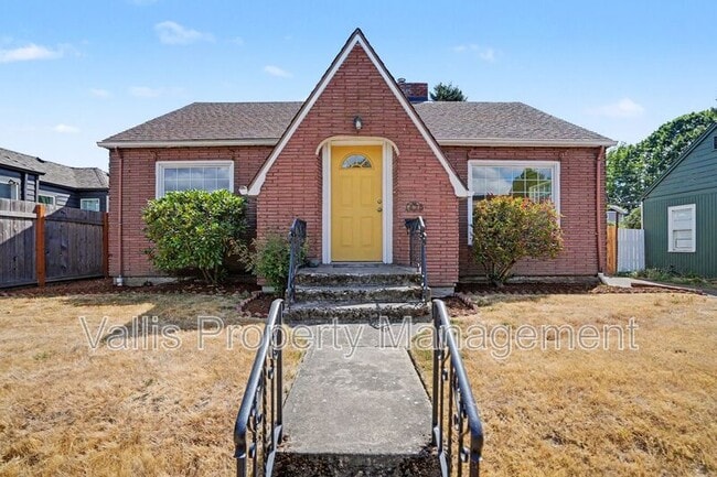 property at 1470 Capitol St NE