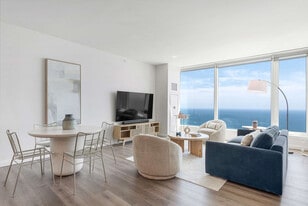 1006 S Michigan Ave in Chicago, IL - Building Photo