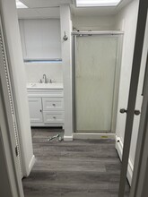 32 Midvale Ave, Unit 1 in Farmingville, NY - Building Photo - Building Photo