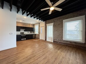 2201 Lexington Ave, Unit C in Kansas City, MO - Building Photo - Building Photo