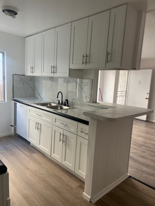 property at 3101 S Canfield Ave