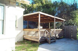 739 Acosta St in Jacksonville, FL - Building Photo - Building Photo