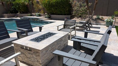 7940 E Quill Ln in Scottsdale, AZ - Foto de edificio - Building Photo