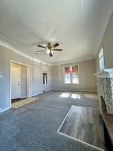 82 Poplar St in Wyandotte, MI - Building Photo - Building Photo