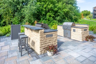 Lakeside Flats in Lakeville, MN - Foto de edificio - Building Photo