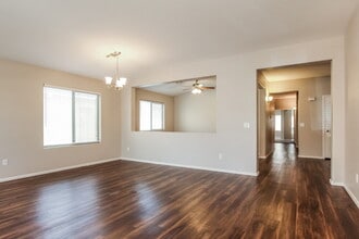 17607 W Georgia Dr in Surprise, AZ - Building Photo - Building Photo