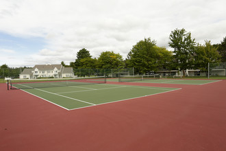 Harbour Ridge Apartments in Traverse City, MI - Foto de edificio - Building Photo