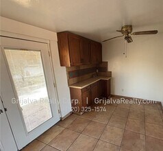 2115 W Calle Fortunado in Tucson, AZ - Building Photo - Building Photo