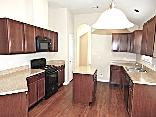 2322 Steep Pine Trl in Fresno, TX - Building Photo - Building Photo