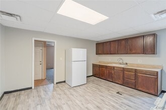 103 E 7th St in Oswego, NY - Building Photo - Building Photo