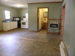 2445 Wynn Lake Rd in Alto, GA - Building Photo - Building Photo