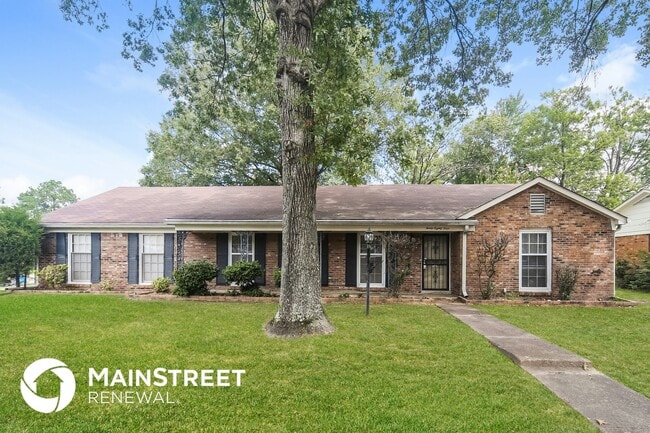 property at 3084 Kemper Dr