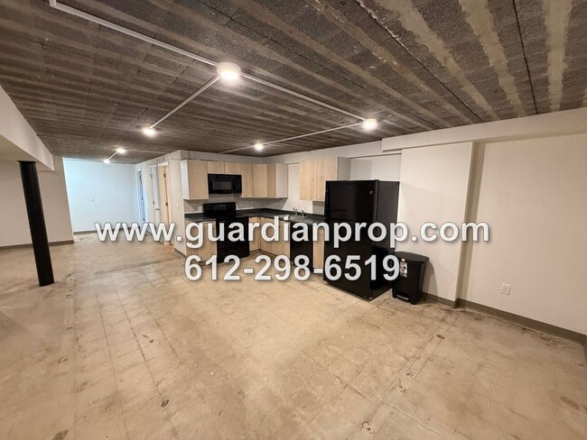 property at 7535 Cloman Way E