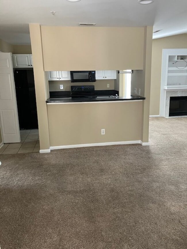 807 March Ct in Wilmington, NC - Building Photo - Building Photo