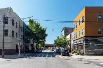 679 Lorimer Street in Brooklyn, NY - Building Photo - Building Photo