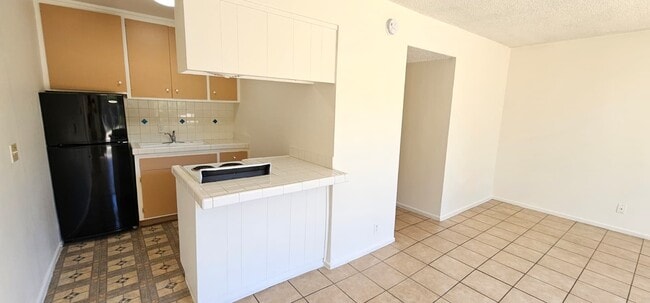 206 N Beverly Park, Unit 104