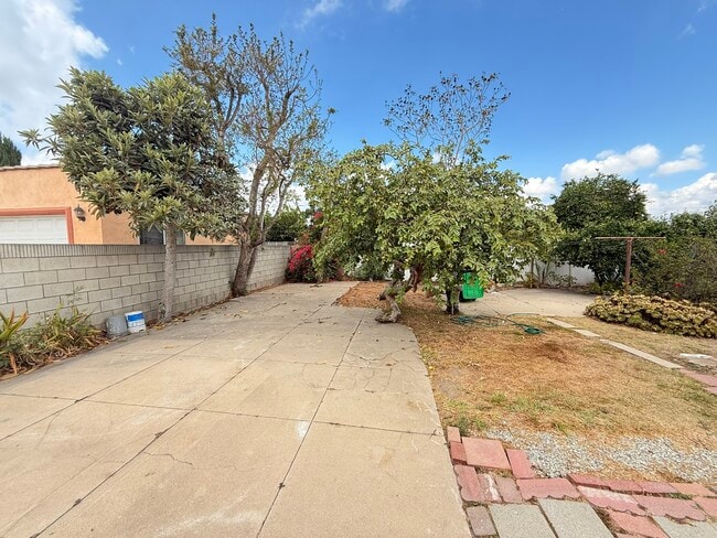 909 Hershey Ave in Monterey Park, CA - Building Photo - Building Photo