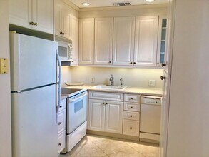 336 Brighton H in Boca Raton, FL - Building Photo - Building Photo