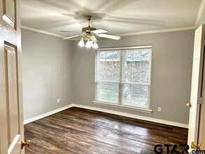 3401 Pebblebrook Dr in Tyler, TX - Building Photo - Building Photo