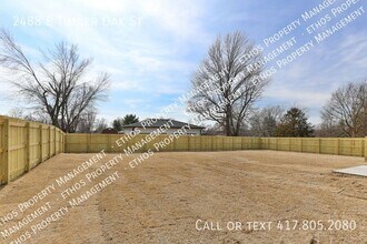 2488 E Timber Oak St in Republic, MO - Building Photo - Building Photo