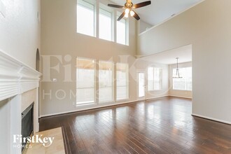 22743 Cascade Springs Dr in Katy, TX - Foto de edificio - Building Photo